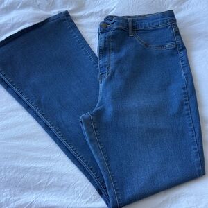 Women’s Blue Flared Jeans
